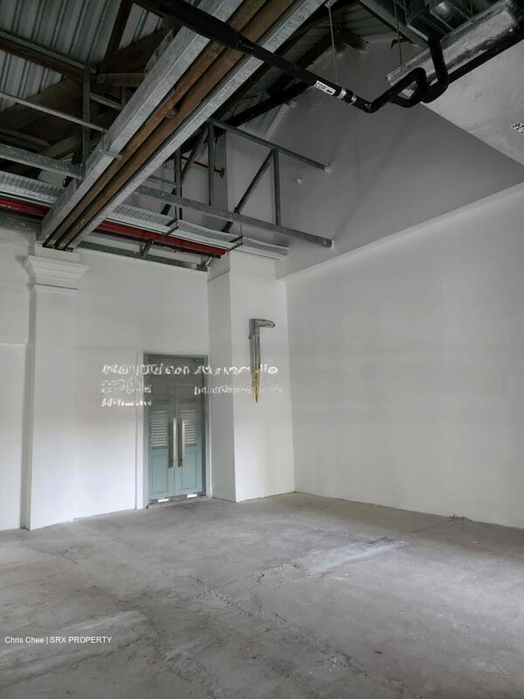 Gunner Lane (D4), Retail #461664141